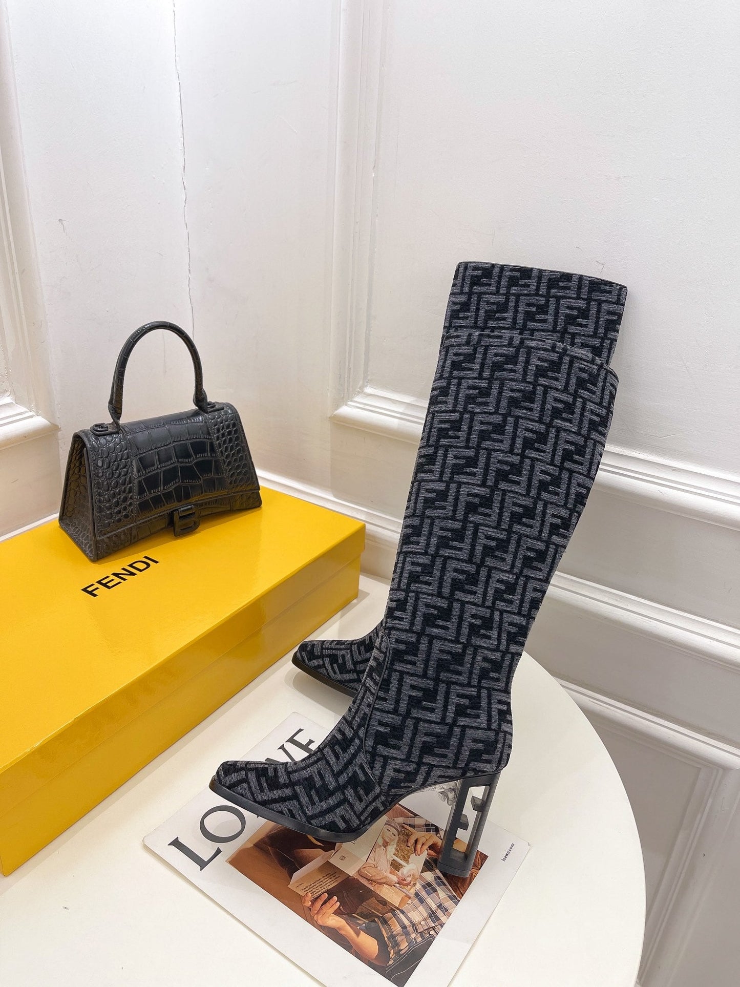 Luxury Shoes - FED - 342