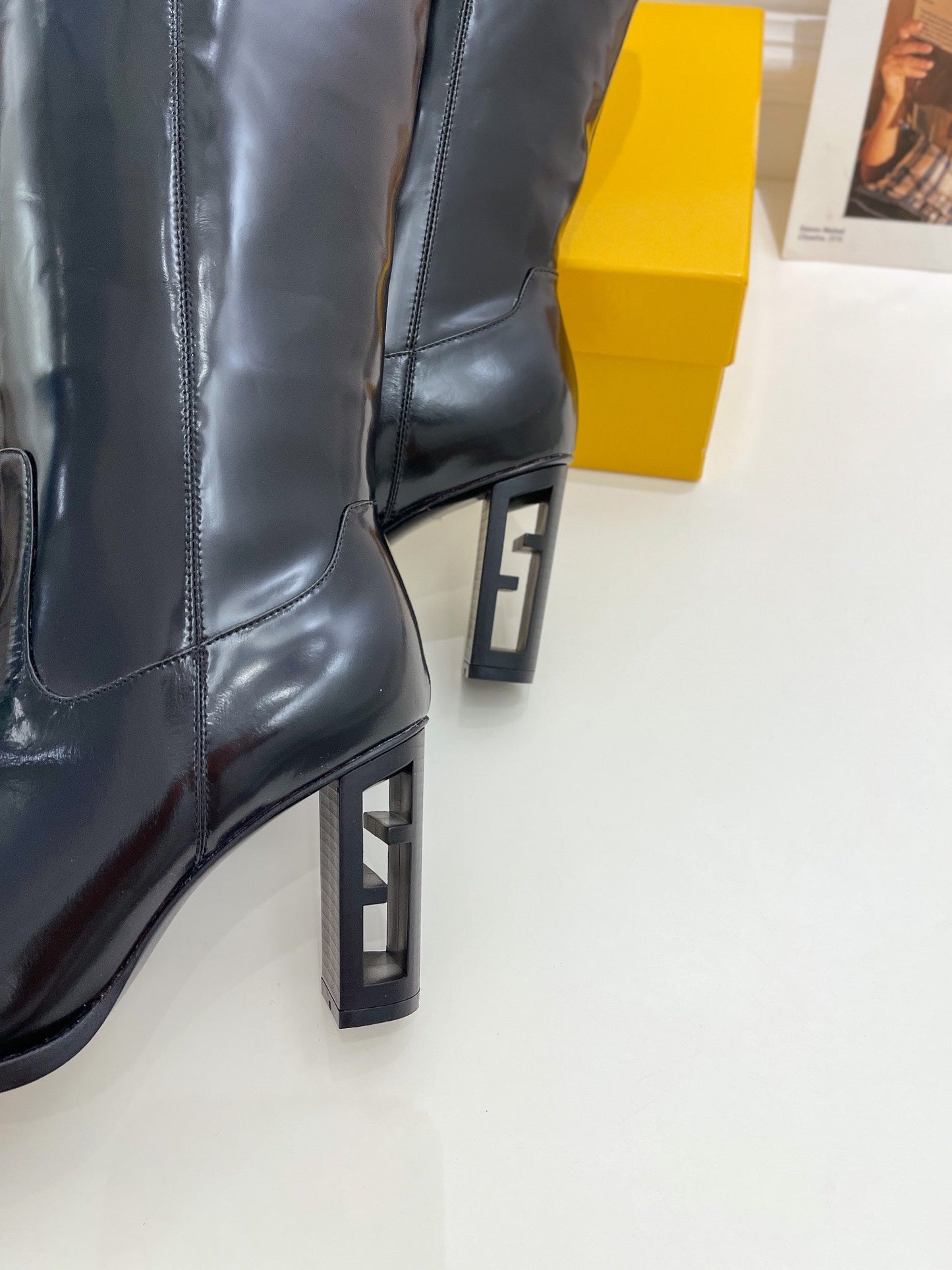 Luxury Shoes - FED - 345