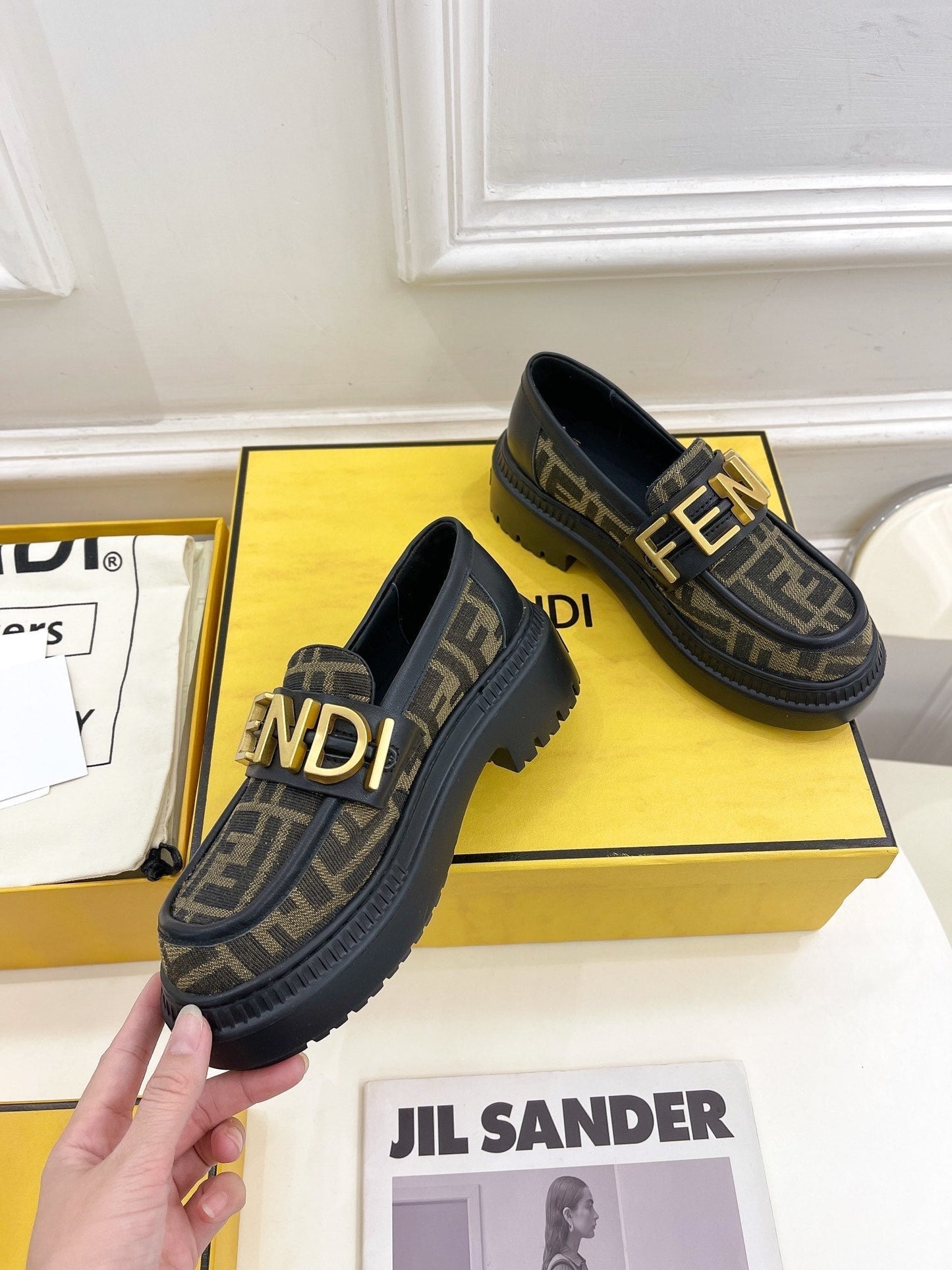 Luxury Shoes - FED - 328