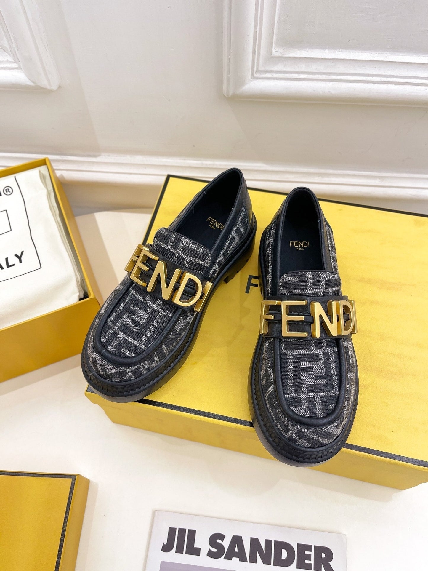 Luxury Shoes - FED - 329