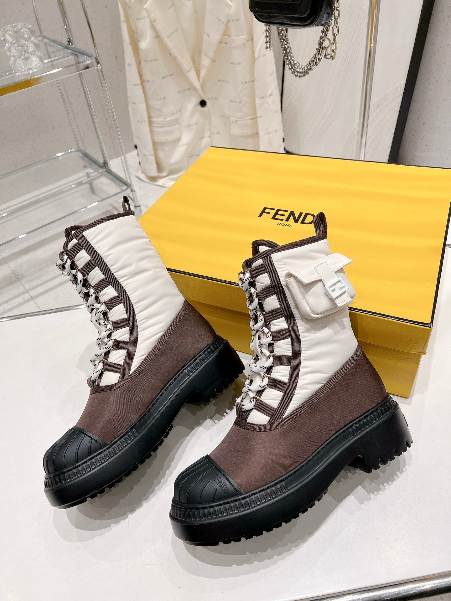 Luxury Shoes - FED - 243