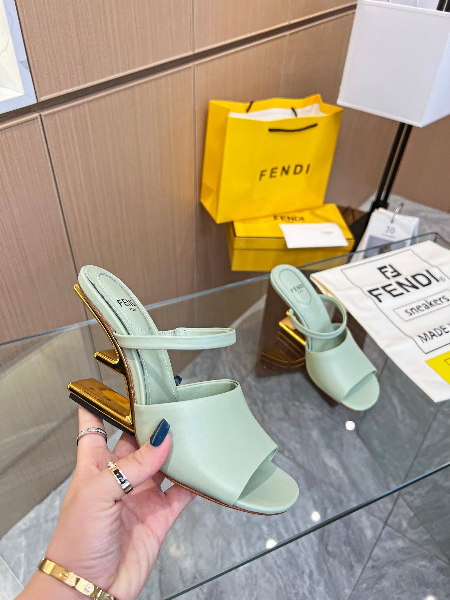 Luxury Shoes - FED - 159