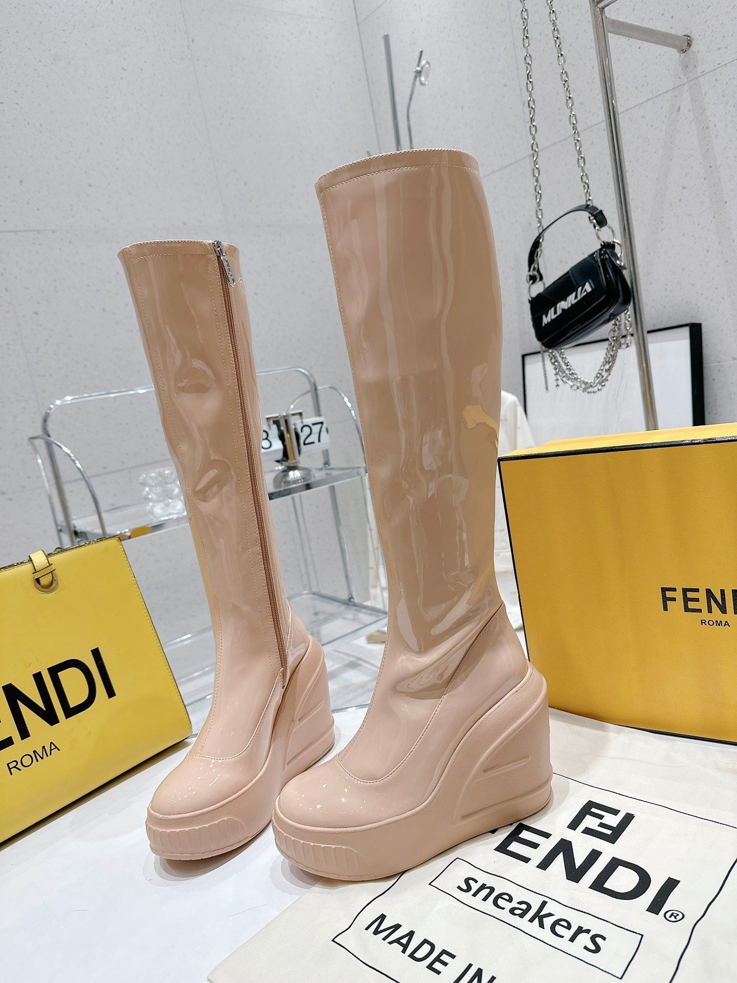 Luxury Shoes - FED - 124