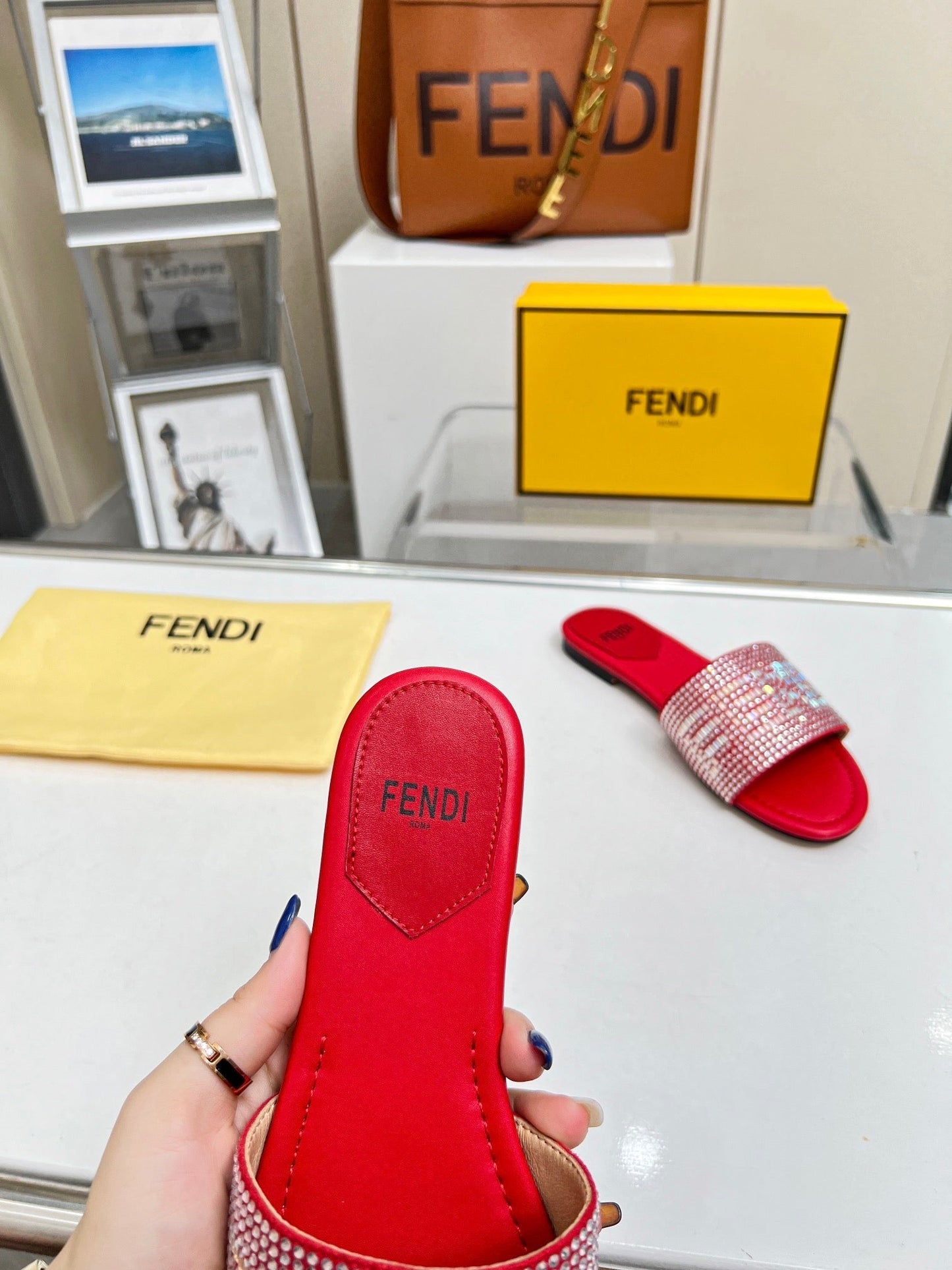 Luxury Shoes - FED - 075