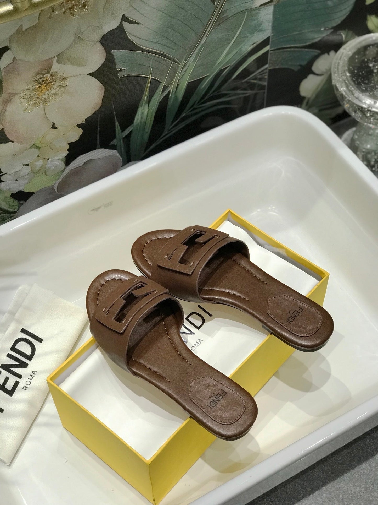 Luxury Shoes - FED - 059