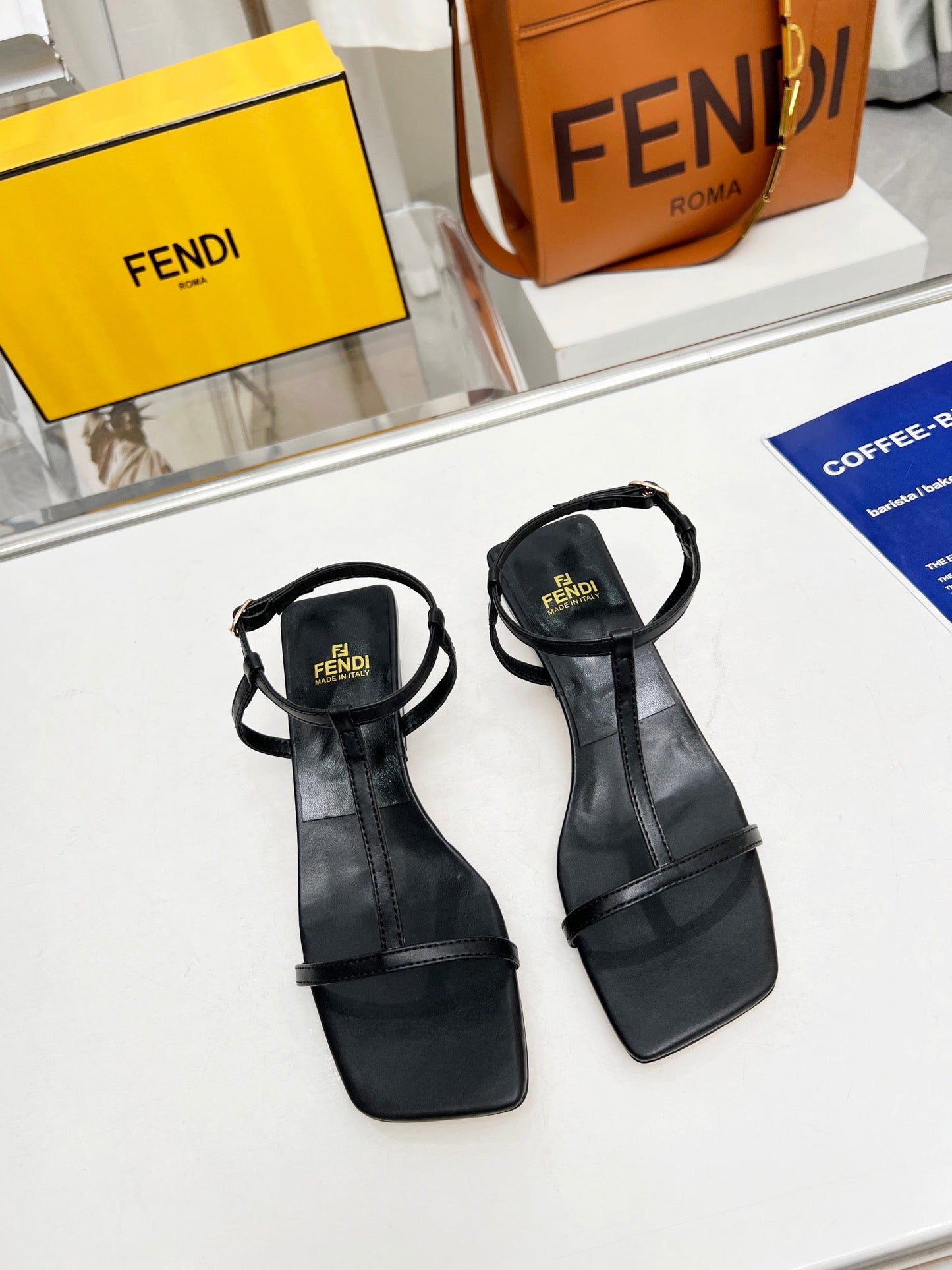 Luxury Shoes - FED - 052
