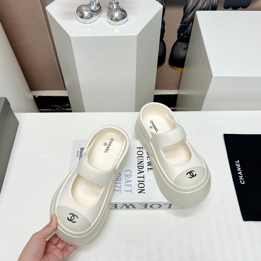 Luxury Shoes Sandals - CHL - 009