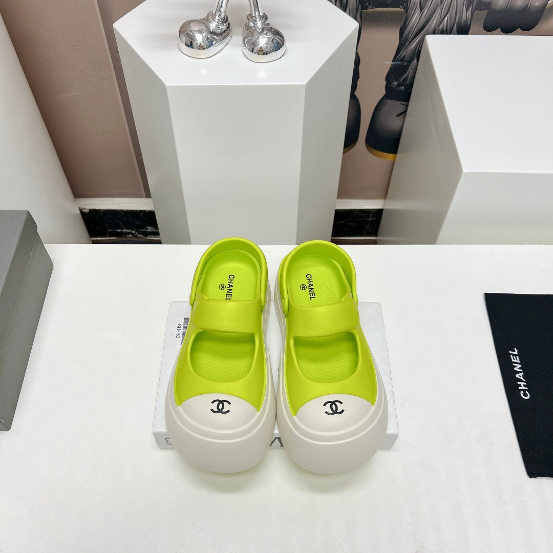 Luxury Shoes Sandals - CHL - 008