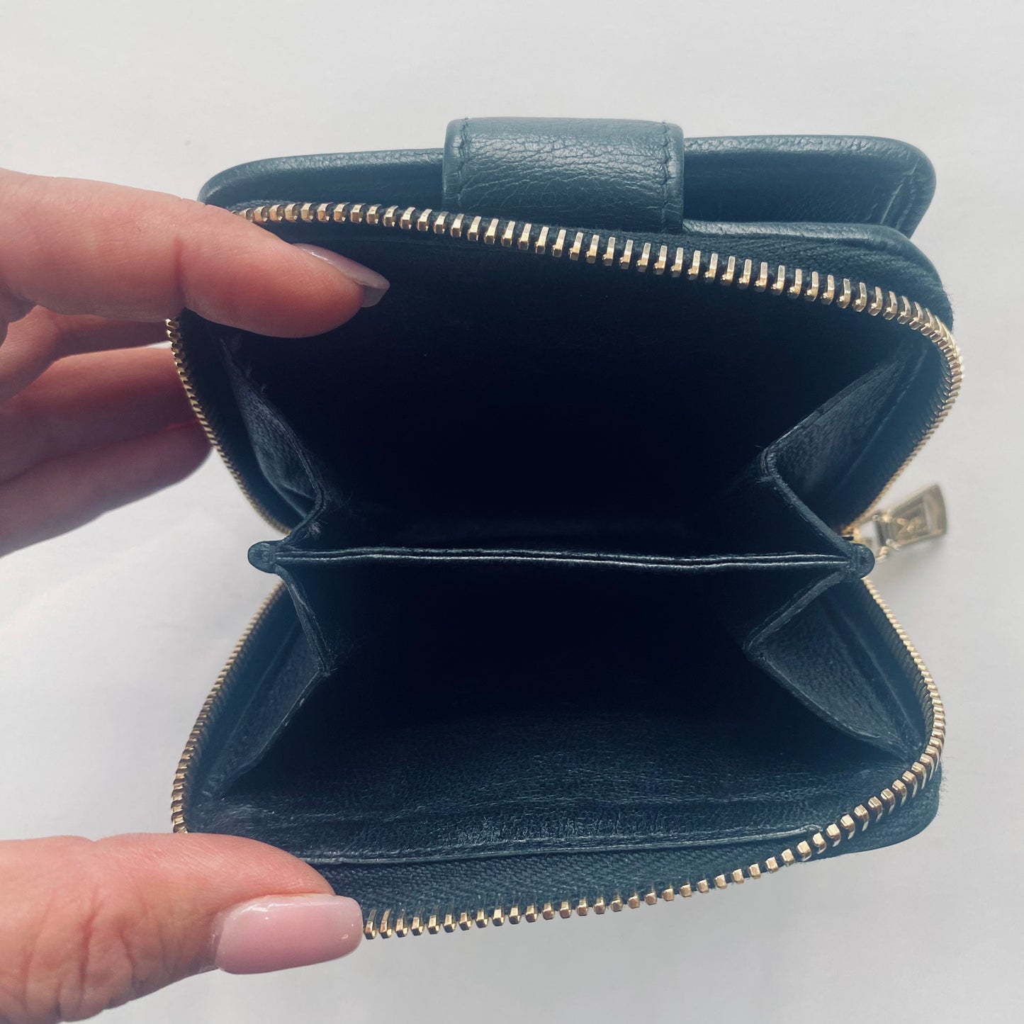 YVES SAINT LAURENT (YSL) Belle De Jour Leather Compact Zip Wallet Black