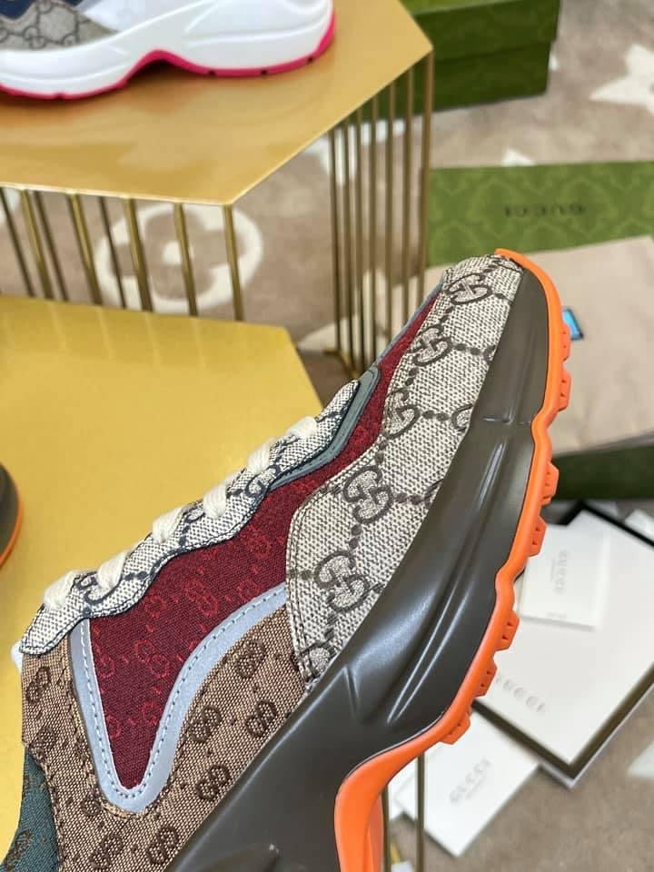 Gucci rhyton  gg sneaker