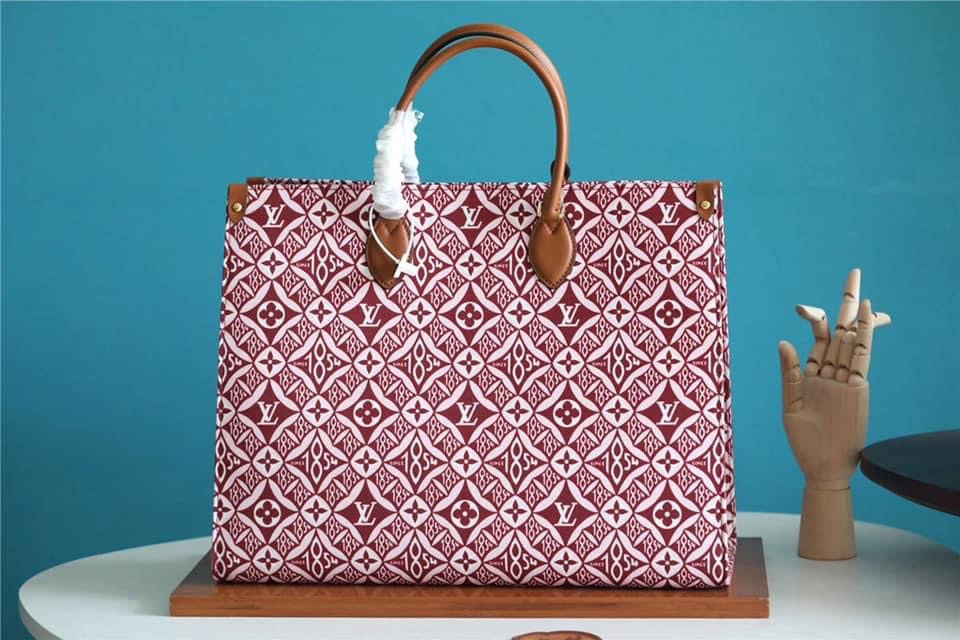 Louis Vuitton OnTheGo Gm
