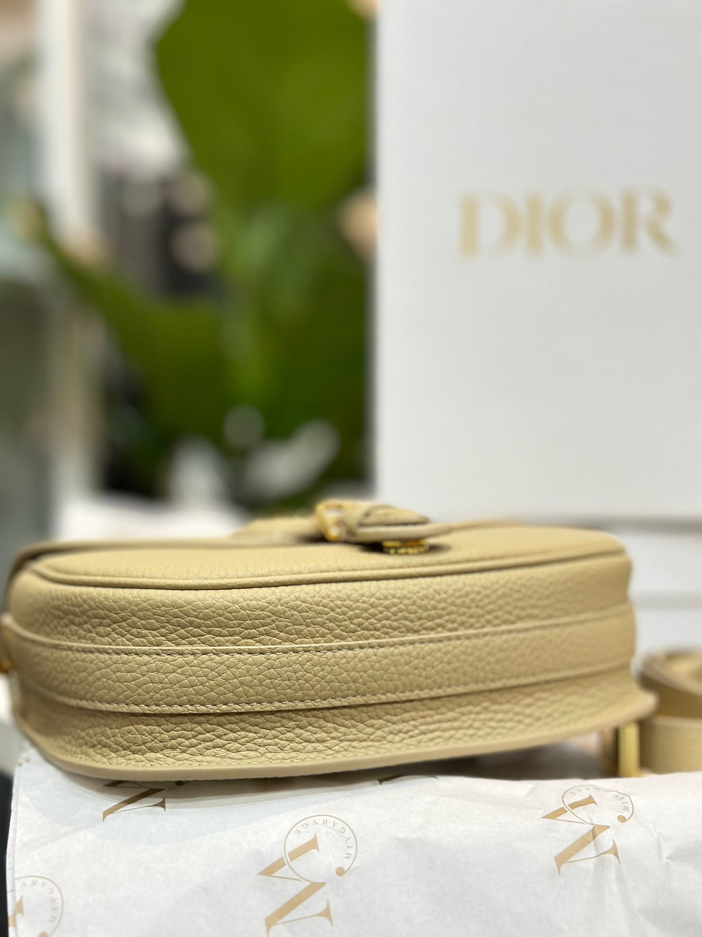 DIOR BOBBY GRAINED CALFSKIN