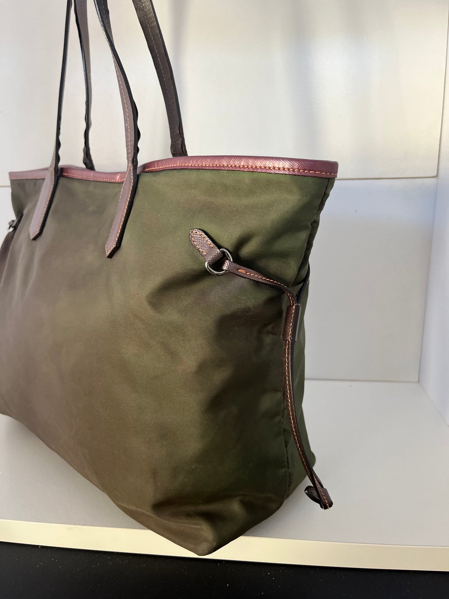 Prada GrÃƒÆ’Ã‚Â¸n Totebag