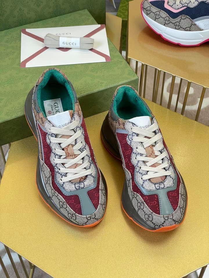 Gucci rhyton  gg sneaker