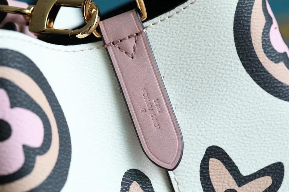 Louis Vuitton NeoNeo MM Bag