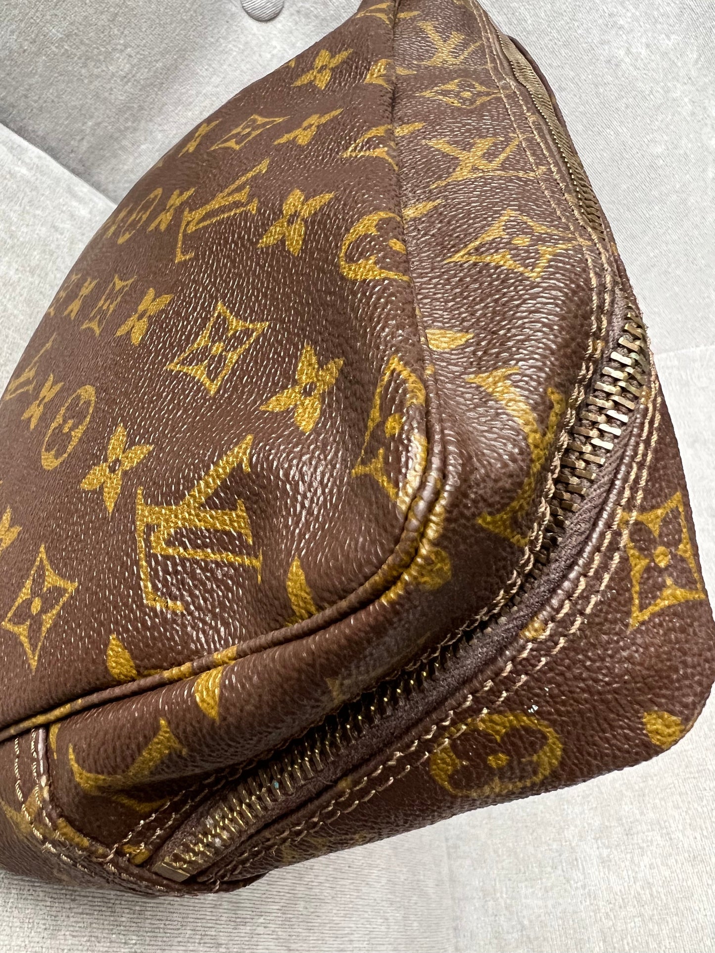 Louis Vuitton Vintage Trousse 28 Monogram
