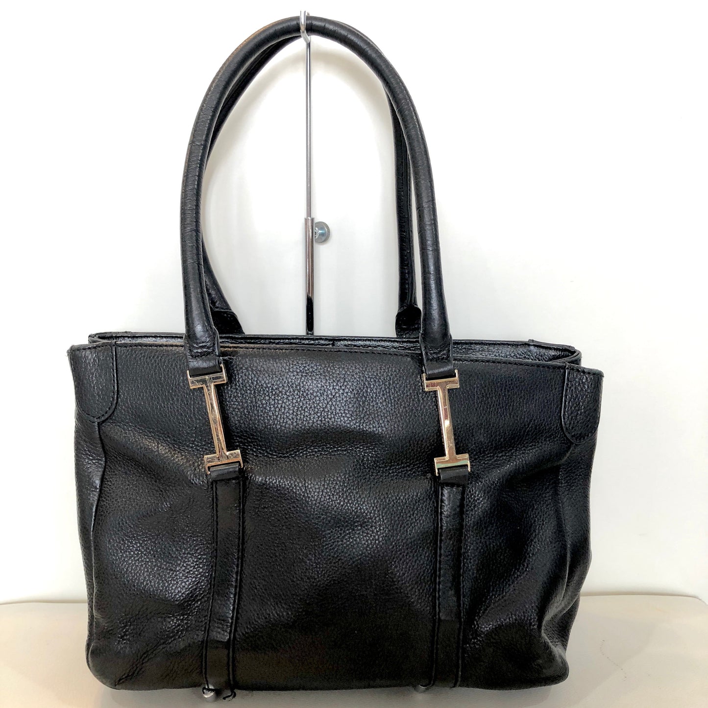 ISAAC MIZRAHI Black Leather Handbag