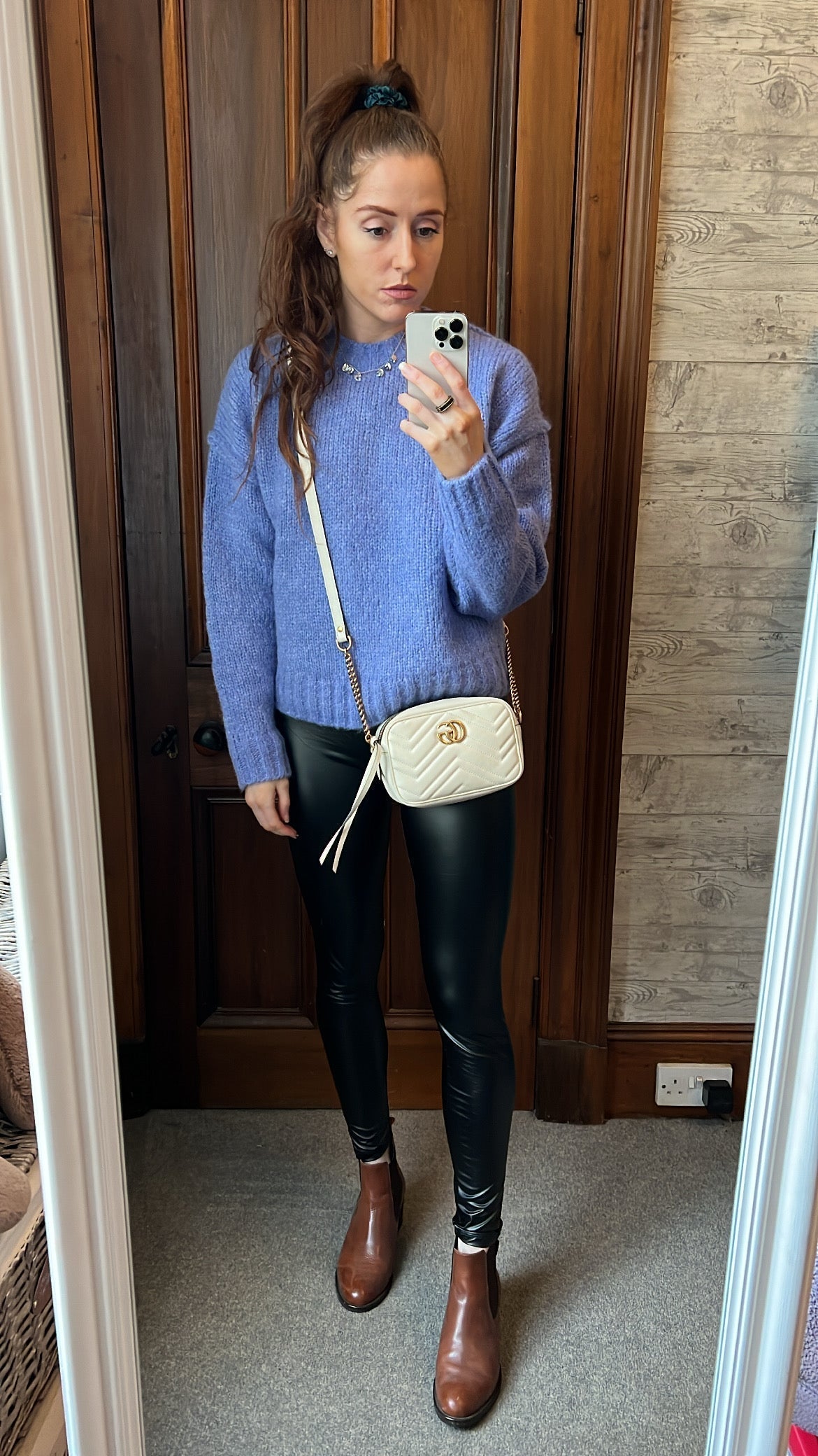 Gucci GG White Marmont Mini Shoulder Bag (RRP Â£1,160)
