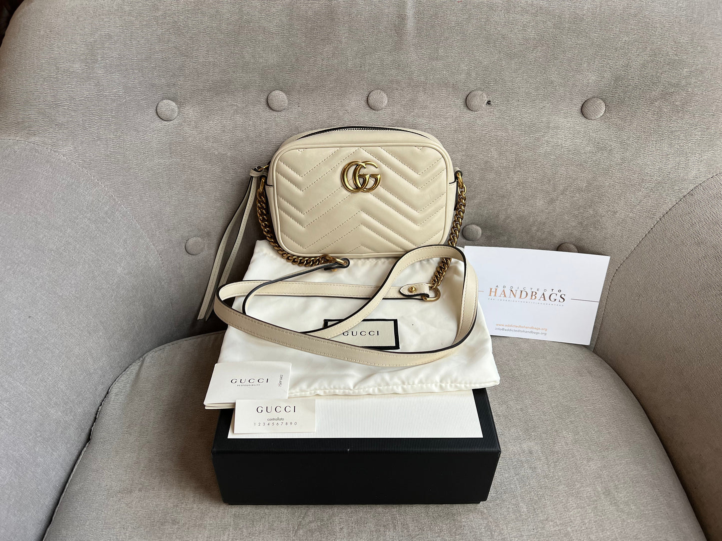 Gucci GG White Marmont Mini Shoulder Bag (RRP Â£1,160)