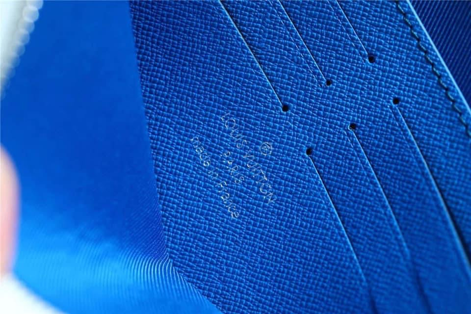 Louis Vuitton Pochette Voyage