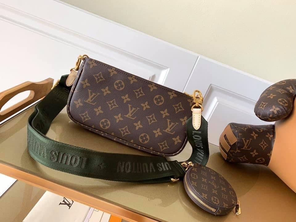 Louis Vuitton Multi Pochette Accessories