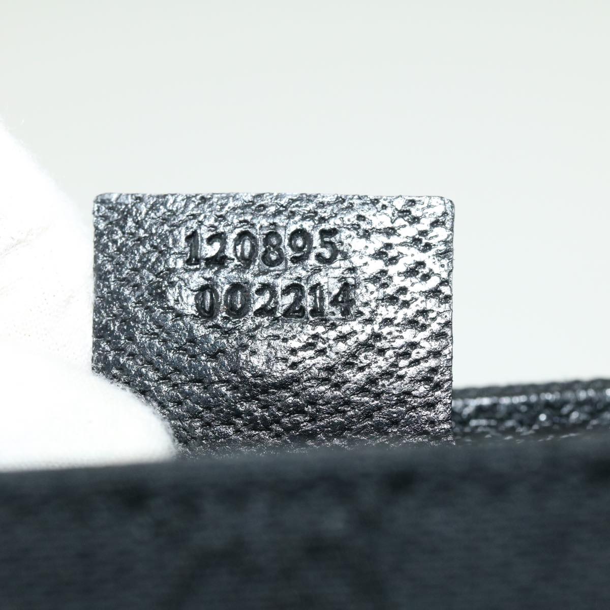 GUCCI GG Canvas Studs Hand Bag Black 120895 ki2824