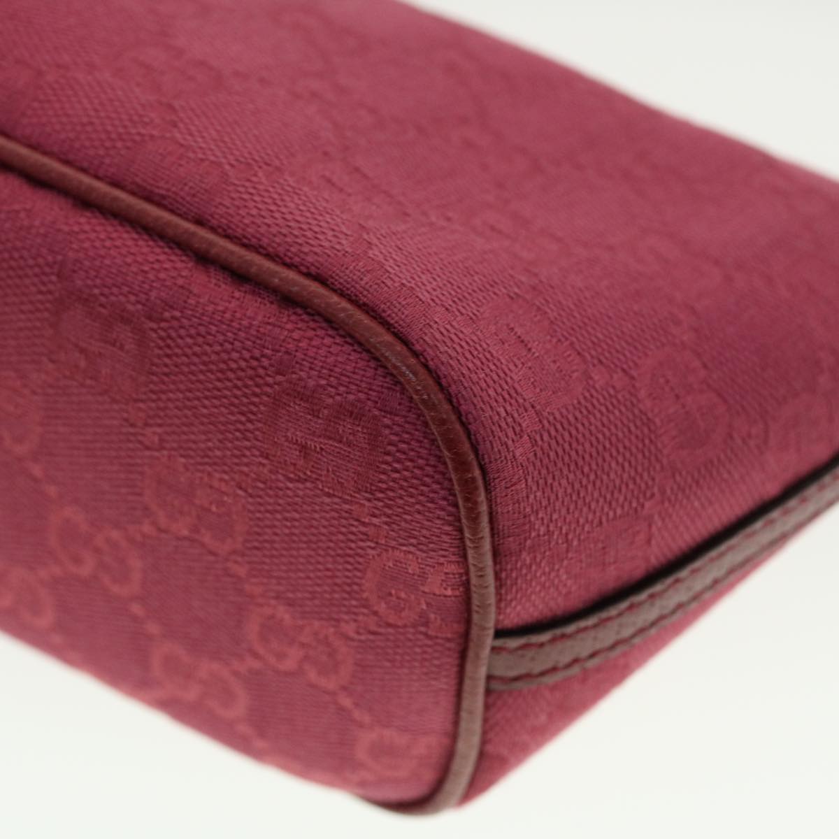 GUCCI GG Canvas Hand Pouch Pink 07198 ki2852