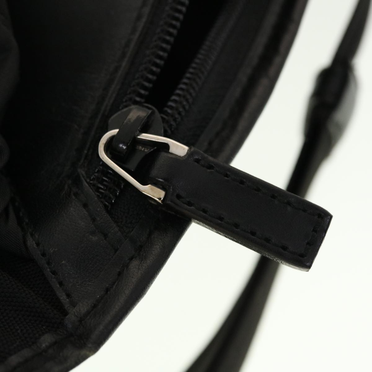 GUCCI Waist Bag Nylon Leather Black ki2883