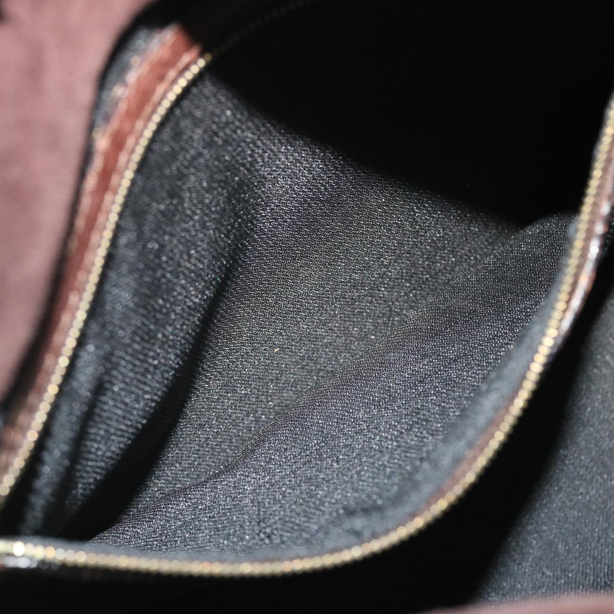 FENDI Mamma Baguette Shoulder Bag Suede Brown ki3319