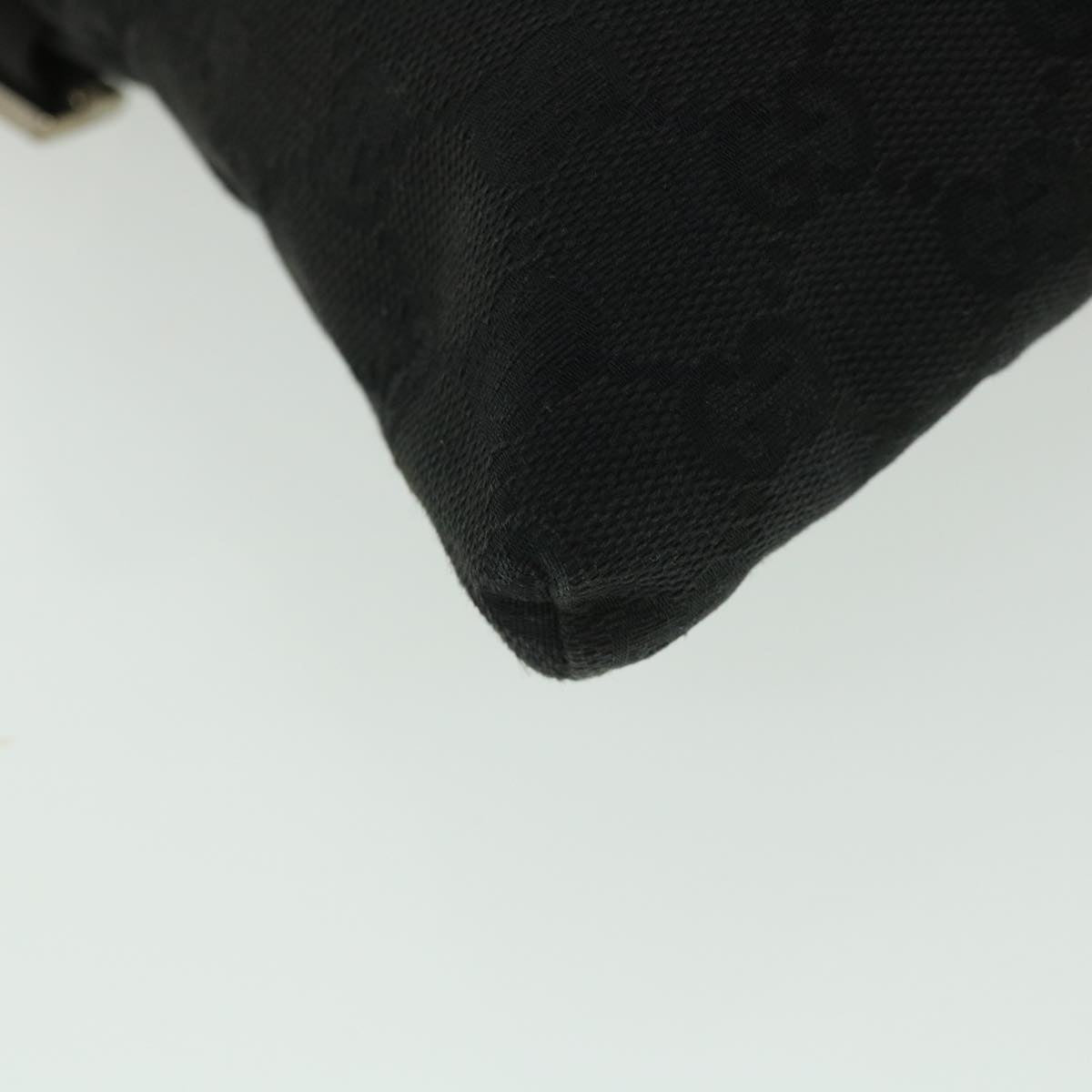 GUCCI GG Canvas Waist bag Black 28566 ki3540