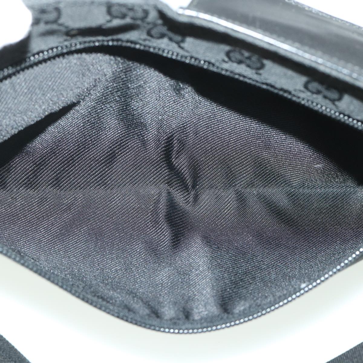 GUCCI GG Canvas Waist bag Black 28566 ki3540