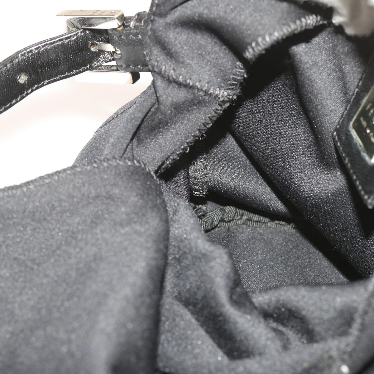 FENDI Mamma Baguette Shoulder Bag Nylon Black 2321 26765 009 ki3585