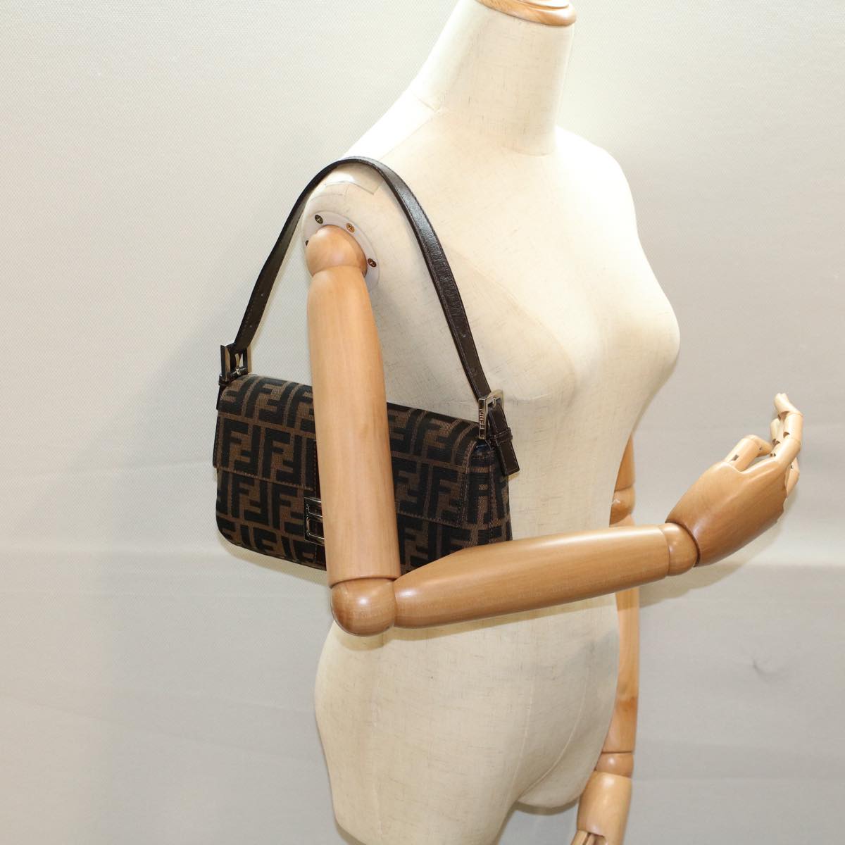 FENDI Zucca Canvas Mamma Baguette Shoulder Bag Black Brown ki3598