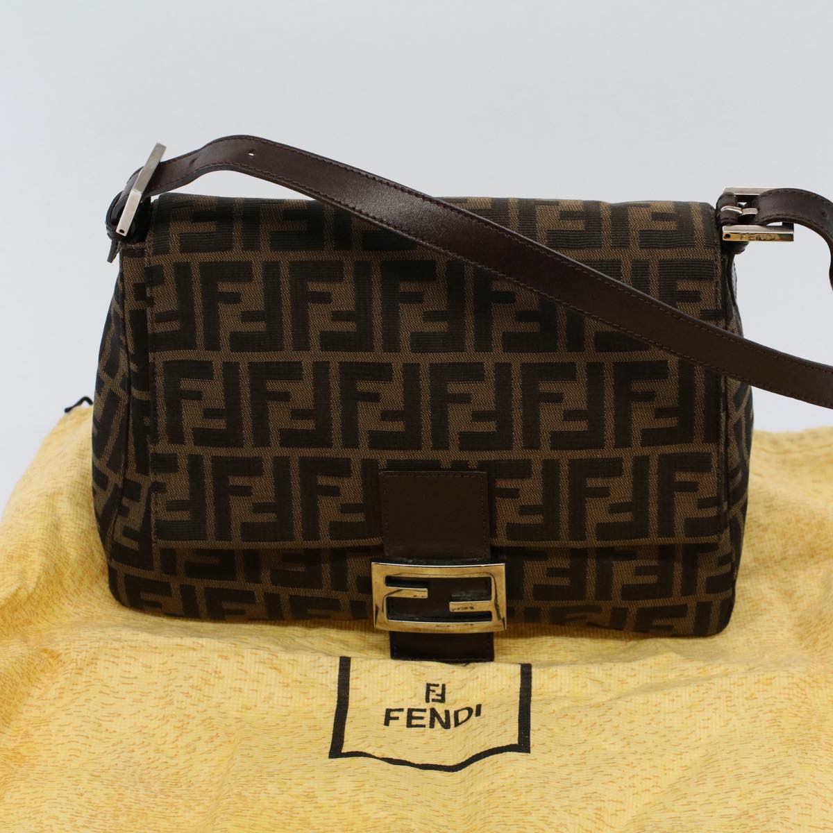 FENDI Zucca Canvas Mamma Baguette Shoulder Bag Brown 211126325 009 ki3771