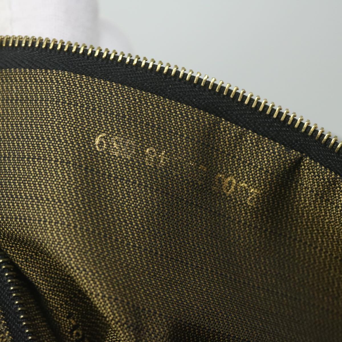 FENDI Zucca Canvas Vanity Cosmetic Pouch Black Brown ki3845