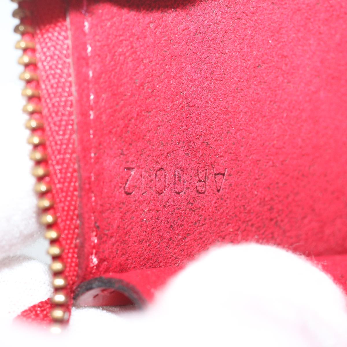 LOUIS VUITTON Epi Pochette Accessoires Accessory Pouch Red M52987 ki4031