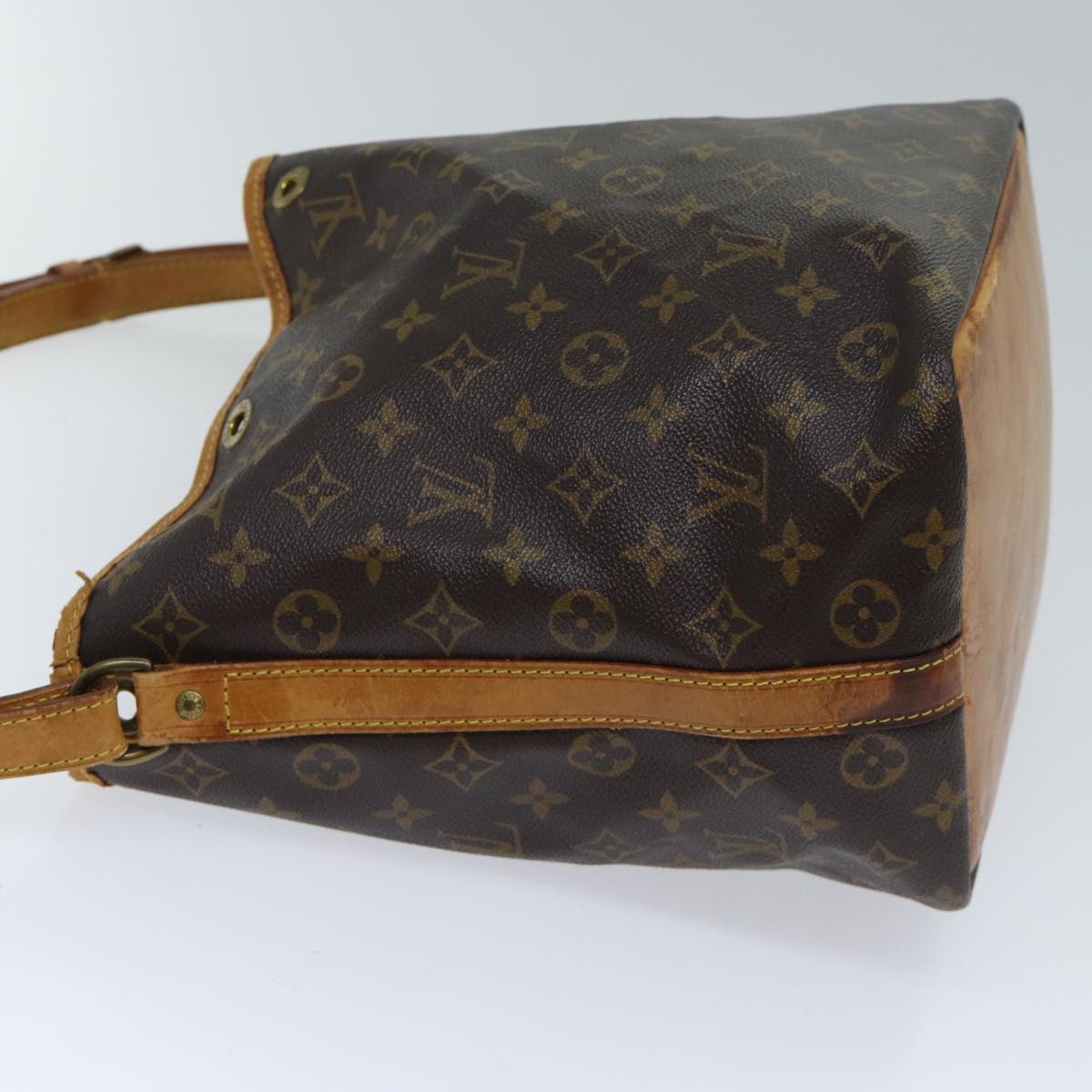 LOUIS VUITTON Monogram Petit Noe Shoulder Bag M42226 LV ki4390