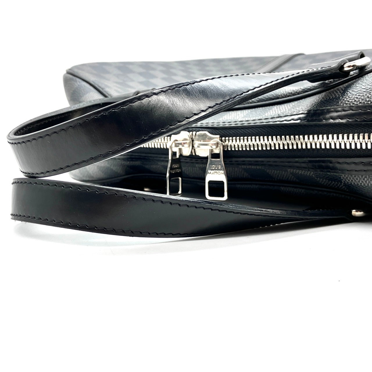 LOUIS VUITTON Graphite Yorn