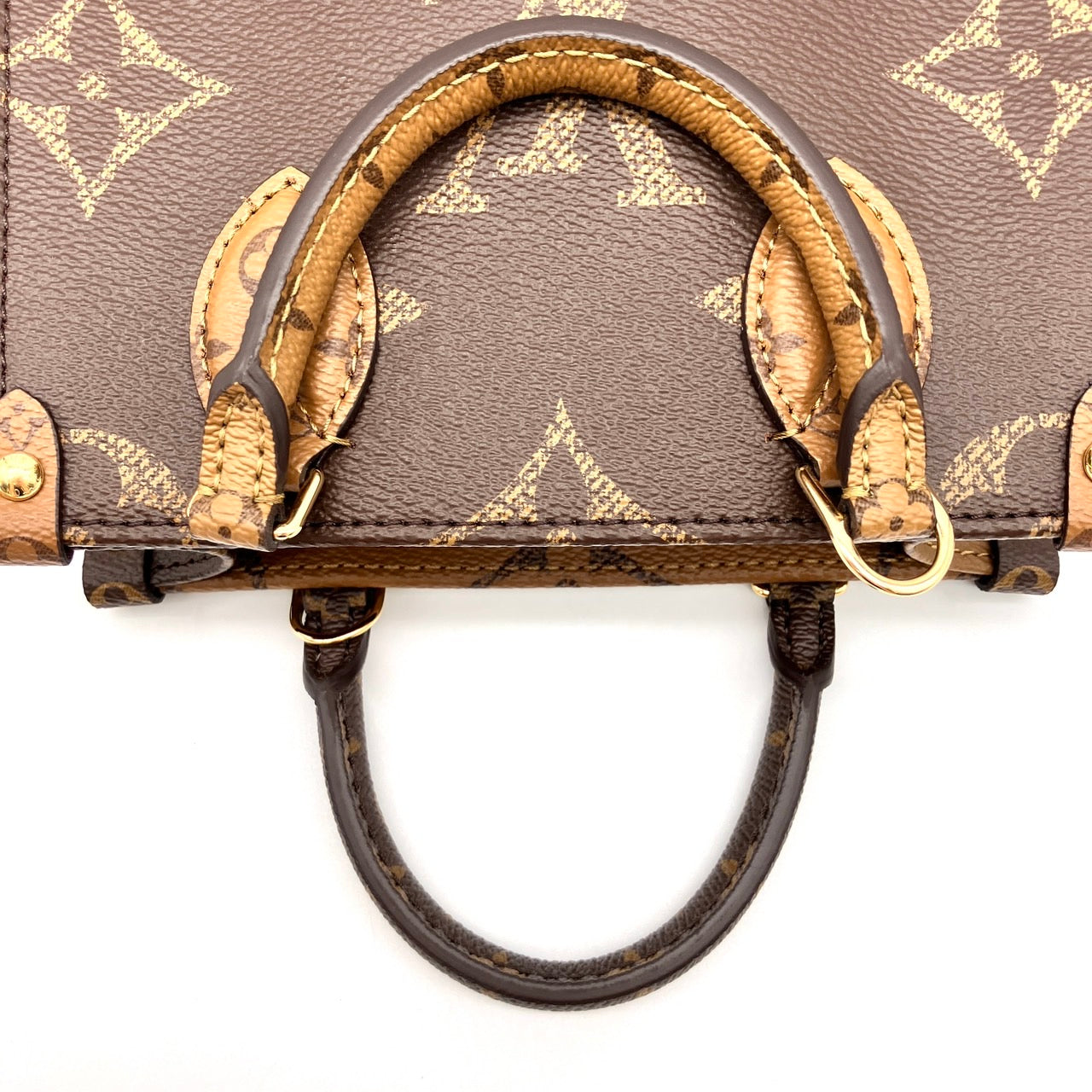 LOUIS VUITTON ON THE GO BB RFID