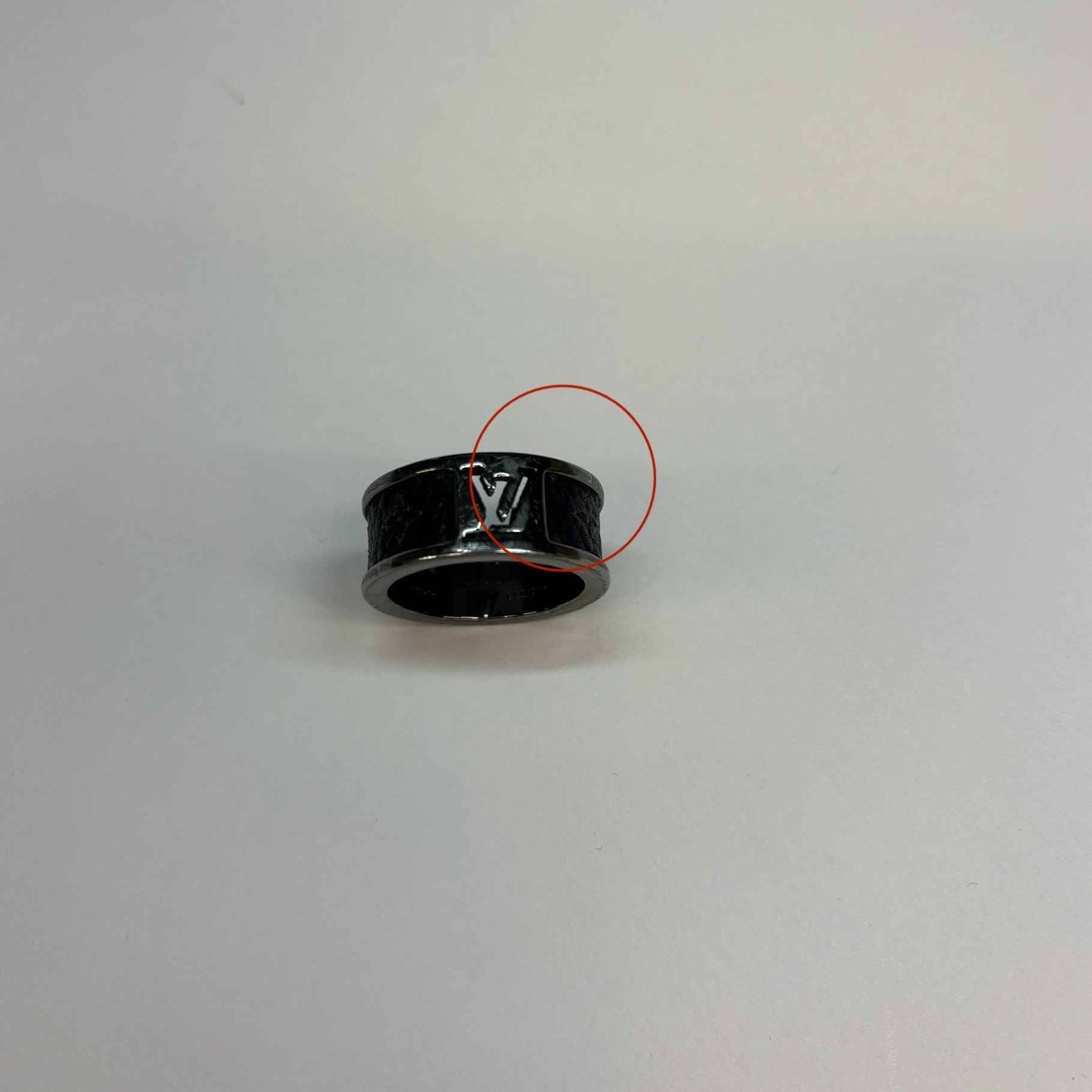 Men's Monogram Logo Ring Black Size M