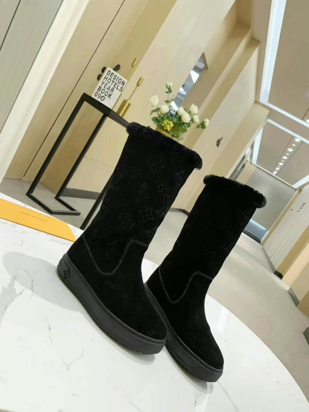LV SUEDE GLMNOGRAM BOOTS BLACK