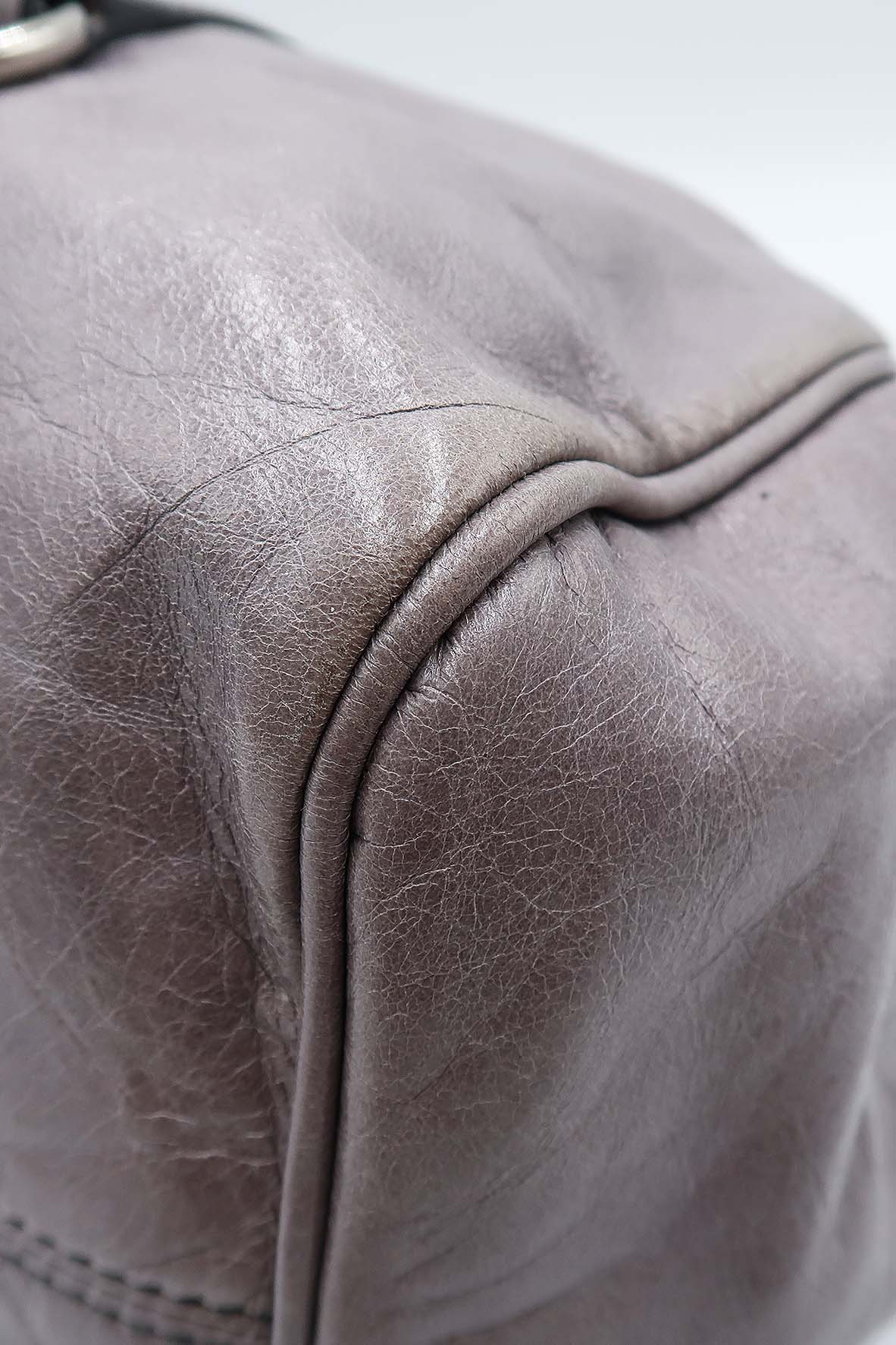 Vitello Lux Bow Satchel Grey