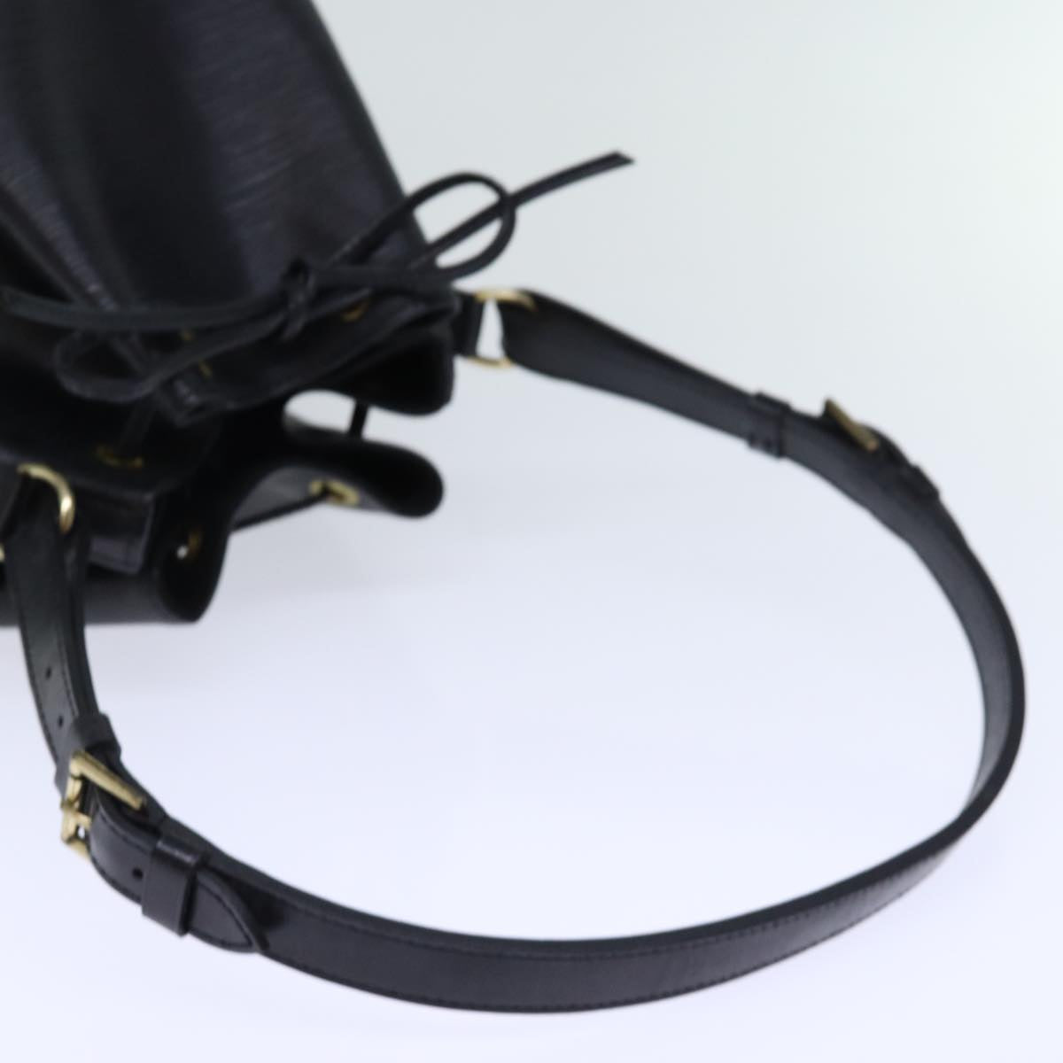 LOUIS VUITTON Epi Noe Shoulder Bag Black M44002 LV mr137