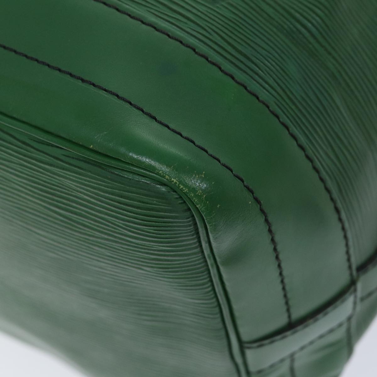 LOUIS VUITTON Epi Noe Shoulder Bag Green M44004 LV mr145