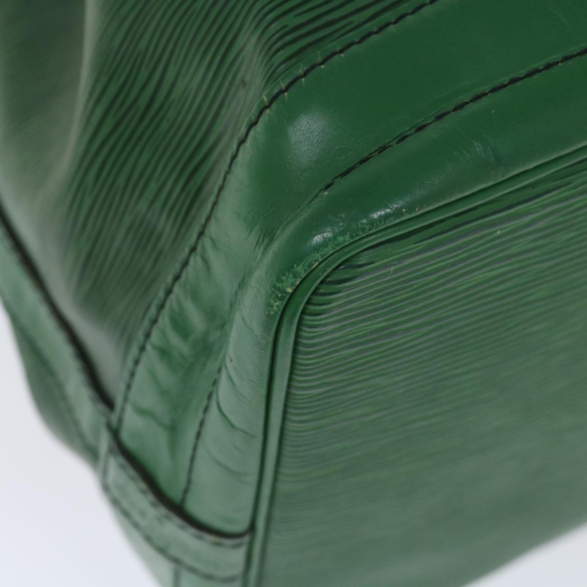 LOUIS VUITTON Epi Noe Shoulder Bag Green M44004 LV mr148