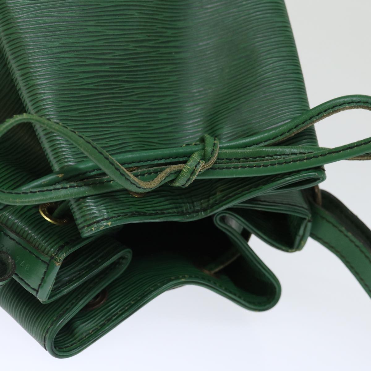 LOUIS VUITTON Epi Noe Shoulder Bag Green M44004 LV mr148