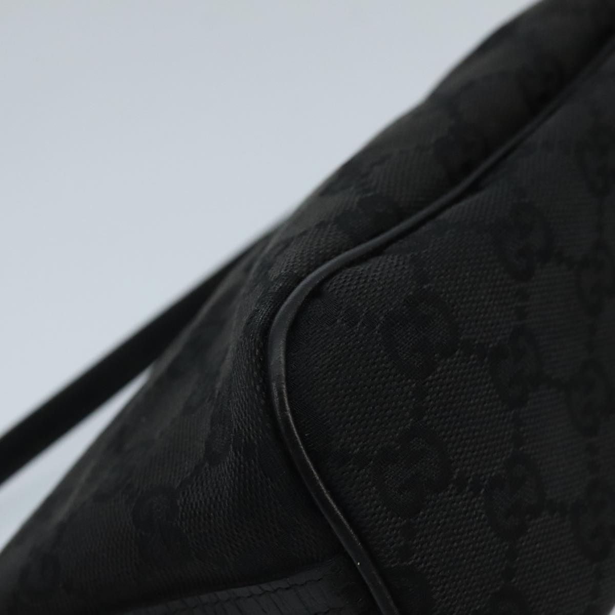 GUCCI GG Canvas Accessory Pouch Black Silver 07198 mr638