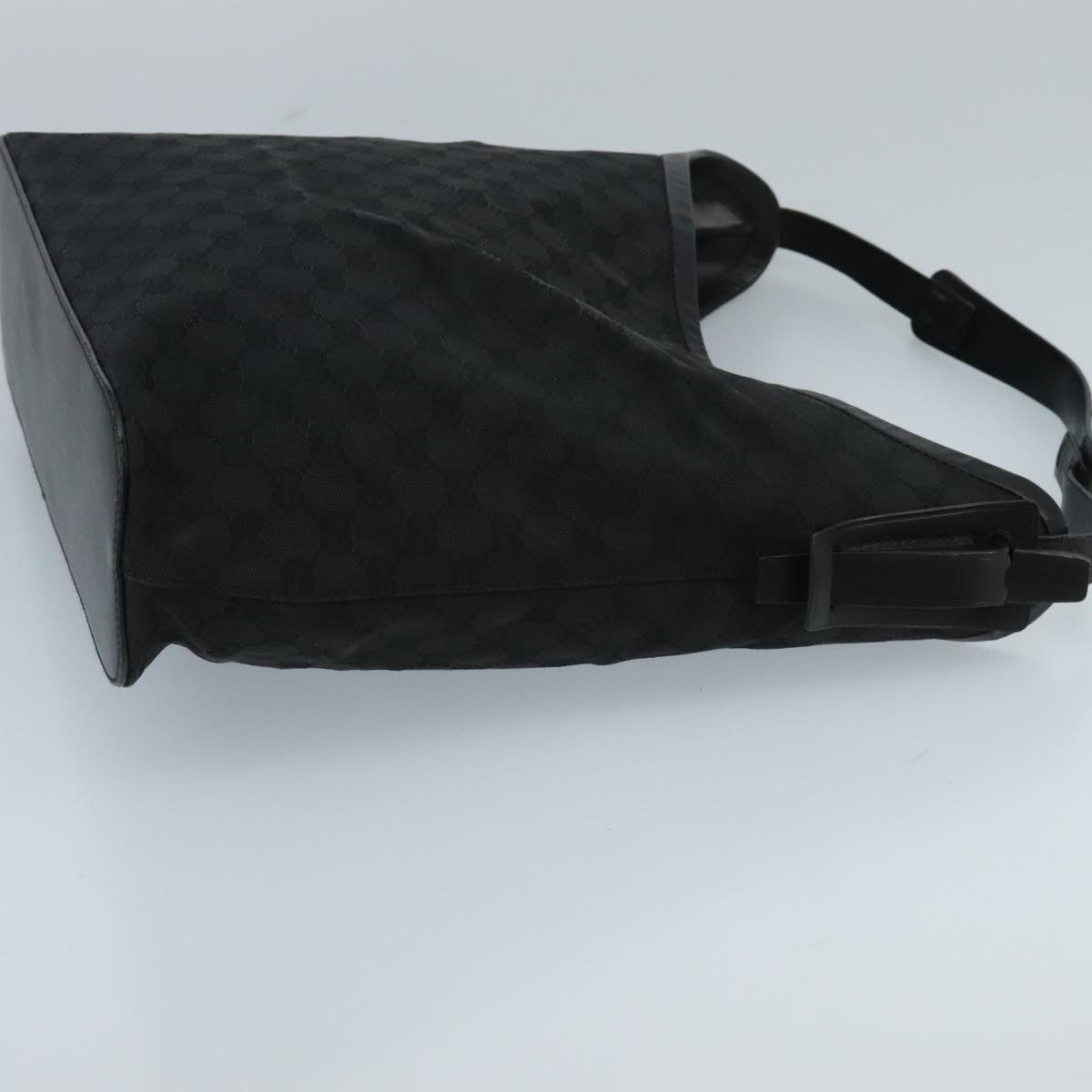 GUCCI GG Canvas Hand Bag Black Silver mr651