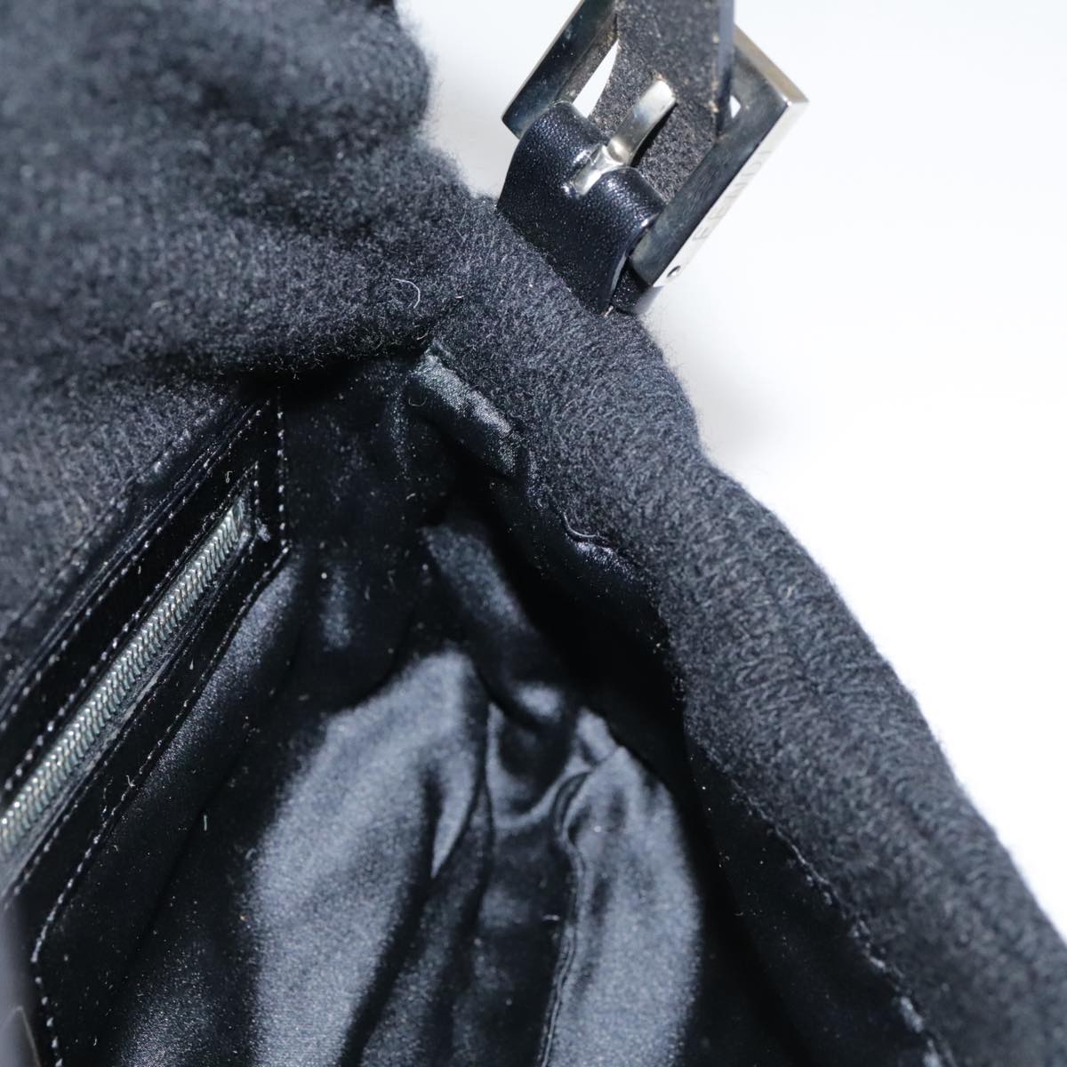 FENDI Mamma Baguette Shoulder Bag Knit Black mr909A