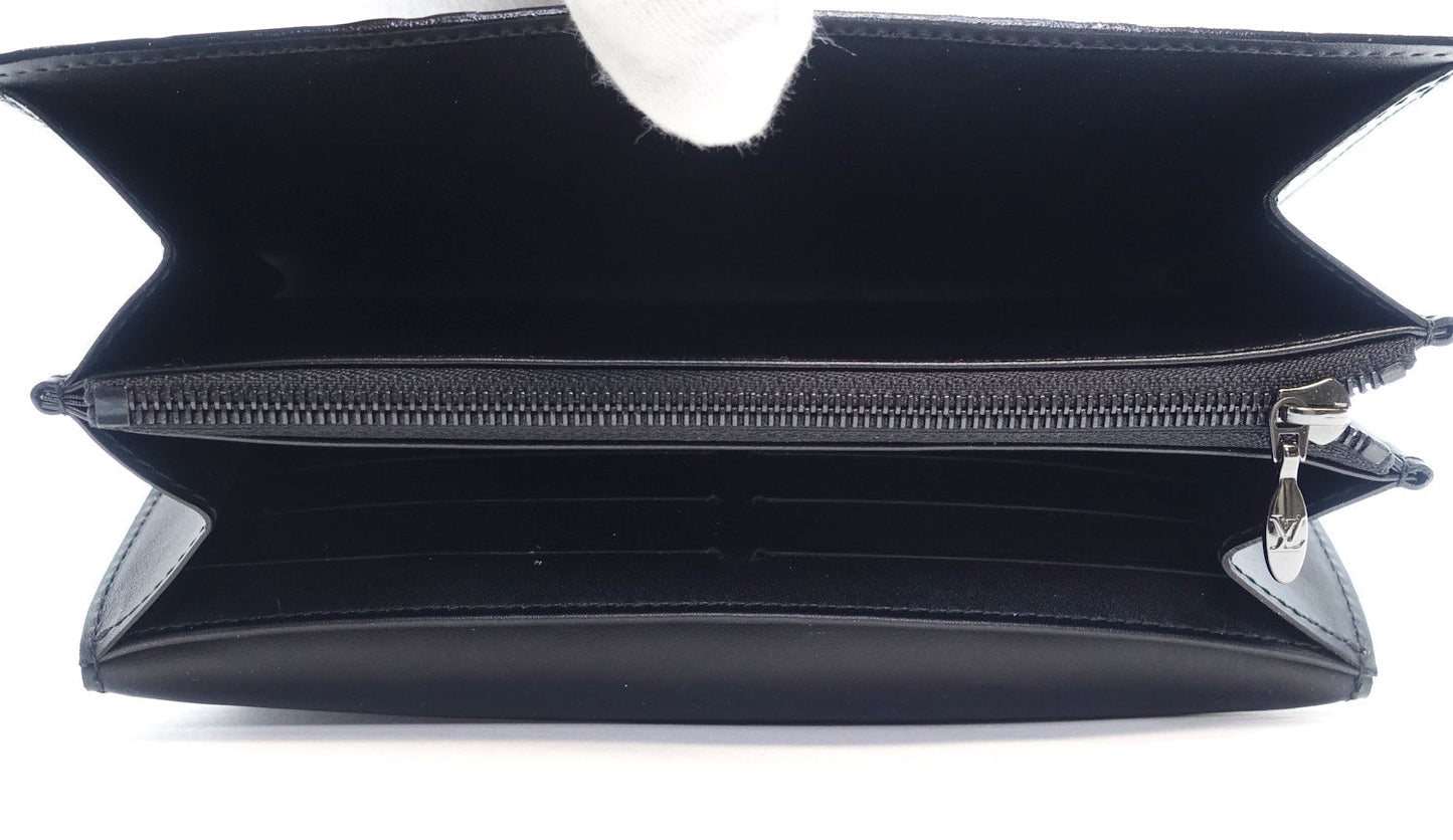 Louis Vuitto Sarah Monogram Vernis Leather Wallet